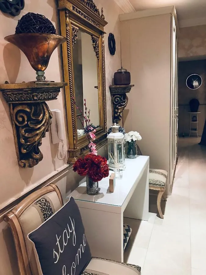 City Centre Georgian Style Apartment