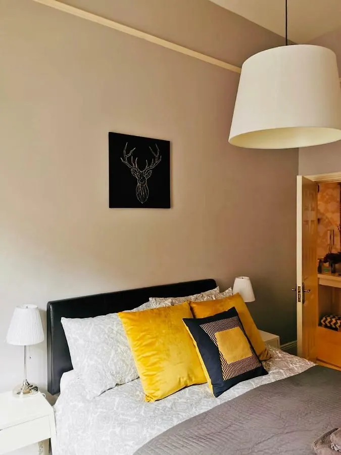 City Centre Georgian Style Apartment Dublin